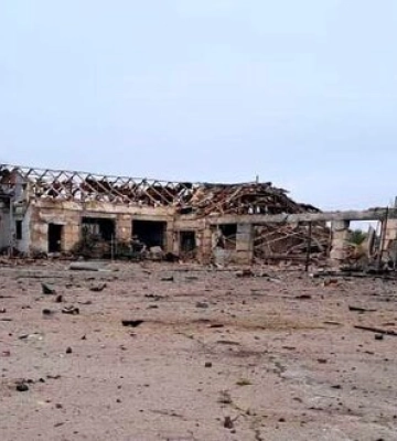Ворог бив по житлових кварталах Херсонщини, одна людина загинула, двоє поранені, - ОВА