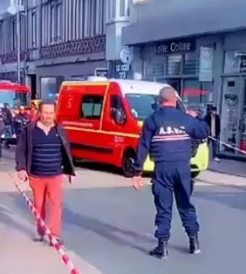 На півночі Франції автомобіль в&#039;їхав у натовп на фестивалі,  щонайменше 11 постраждалих
