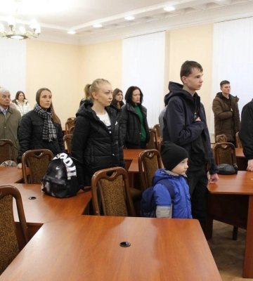 На Полтавщині родичам полеглих військових передали посмертні нагороди