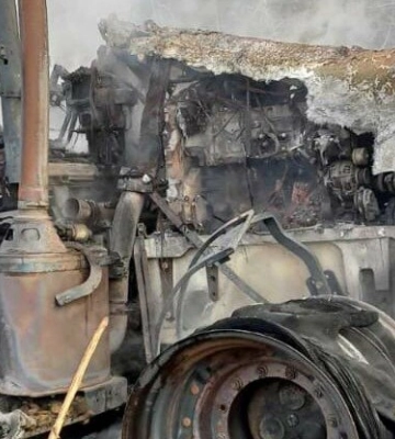 На Львівщині посеред поля згорів трактор