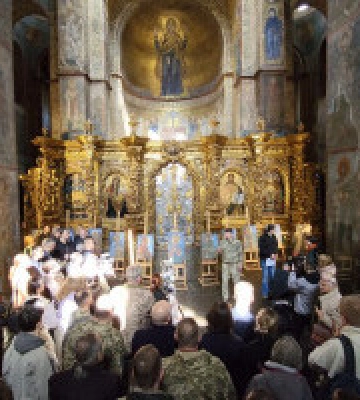 У Софійському соборі відкрили виставку, присвячену загиблим бійцям тероборони 