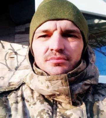 В Мелитополе садист и живодер, готовый есть &quot;добычу&quot; живьем, пропагандирует русский мир (фото, видео)