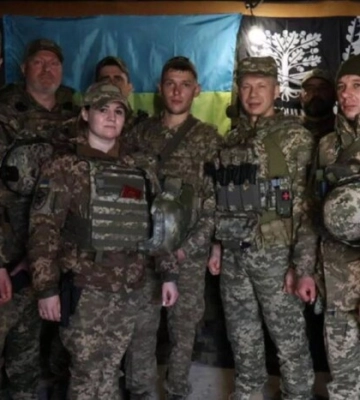 &quot;Продовжуємо утримувати стратегічні рубежі&quot;: Сирський розповів про черговий візит на Бахмутський напрямок