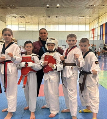 Криворізькі спортсмени посіли призові місця на турнірі з тхеквондо