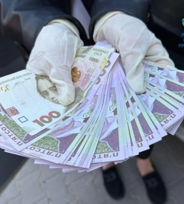 На хабарі затримано директора комунального підприємства на Львівщині