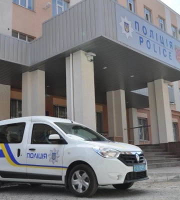 Затримали чоловіка, який у Полтаві напав на поліцейського