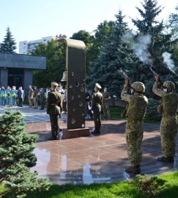 Україна створить меморіал захисникам за зразком Арлінгтонського цвинтаря