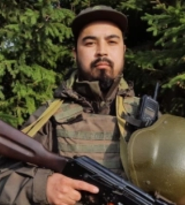 Відклав барабанні палички і обрізав волосся: луцький музикант Мирослав Кіруєв служить у Нацгвардії України