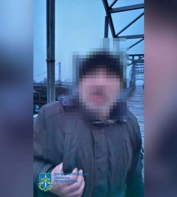 У Дніпрі судитимуть чоловіка, який розбещував 7-річну доньку своєї співмешканки