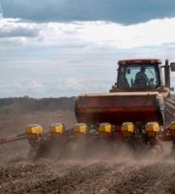 Аграріям повертають безпечні поля