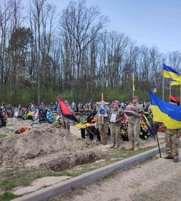 У Луцькому районі поховали снайпера Артура Трофімюка