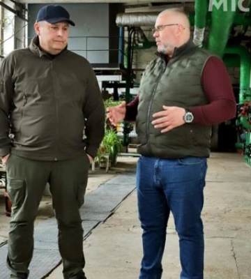 Філатов: «Дніпро системно готується до нового опалювального сезону. Місто модернізує обладнання та ставить у котельнях додаткові генератори»