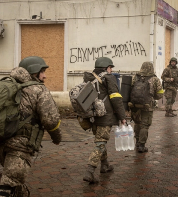 За кілька днів Сили оборони звільнили 20 кв. км під Бахмутом, окупанти просуваються в місті - Міноборони