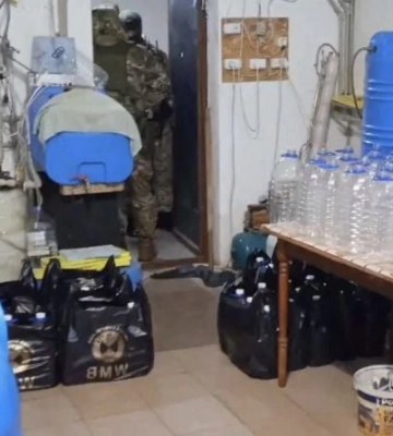 Полицаи обнаружили в Мелитополе крупную партию суррогата 
