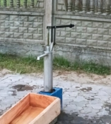 Поряд з новим кладовищем у Дубровиці облаштували свердловину