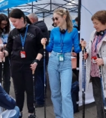 Вакцинуватися, протестуватися, виміряти тиск: як у Луцьку відбувалась «Здорова прогулянка»