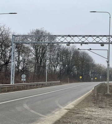 На мосту через Хаджибейський лиман запустили унікальну систему WIM