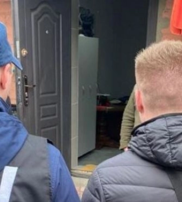 Вимагав кошти за службу у добровольчому формуванні: повідомлено про підозру мешканцю Чернігова