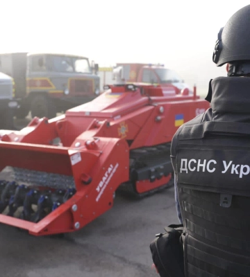 Дві нові машини механізованого розмінування від Фонда Говарда Баффета вже на Миколаївщині