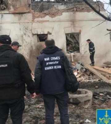 &quot;Країна-терорист робить усе, щоб знищити нас&quot;: Зеленський відреагував на обстріл Куп&#039;янська. Відео