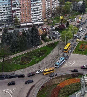 Вимкнення світла в Дніпрі: де енергетики проводитять планові роботи