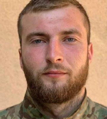 Під Бахмутом зник безвісти колишній футболіст Шахтаря Костенко