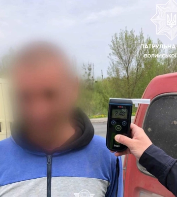 Вміст алкоголю у крові перевищував норму в 12 разів: у Луцьку зловили керманича, якого вже позбавили прав за п'яне водіння