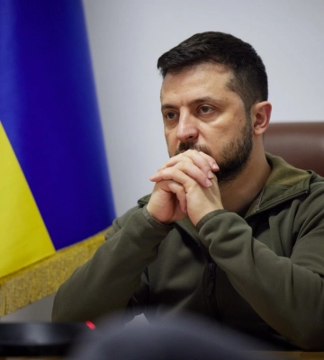 Зеленський поки не підтвердив свою участь у саміті НАТО: Київ та Брюссель торгуються за фінальні рішення