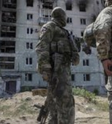 Росіяни вивозять топ-колаборантів з Кам’янки-Дніпровської у Запорізькій області