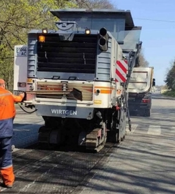 У Ківерцівській громаді ремонтують автошлях регіонального значення