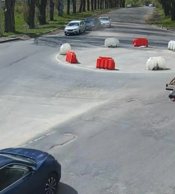У Рівному відбулася потрійна автопригода без потерпілих (ВІДЕО)