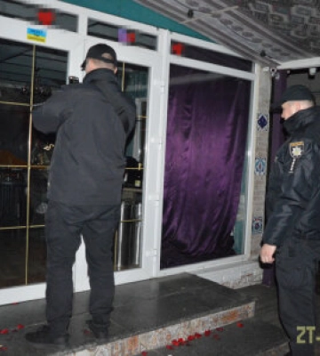 У Житомирі поліцейські виявили близько двох десятків порушників комендантської години
