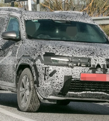Новий Dacia Duster «засвітив» сучасний та авантюрний дизайн