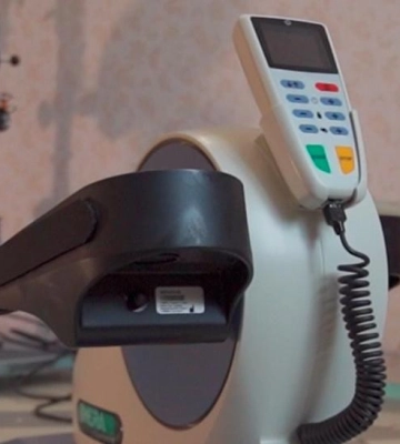 У Полтавській лікарні придбали тренажер для важкохворих пацієнтів