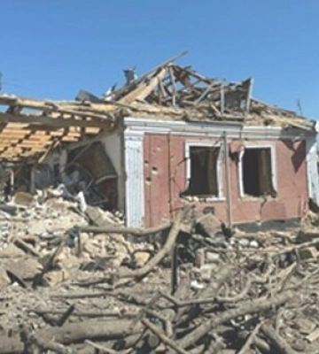 Росіяни 11 разів обстріляли Херсон: поранено одну людину