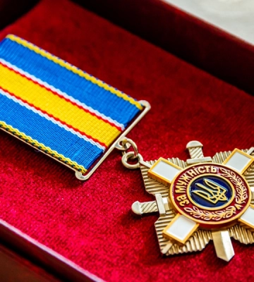 На Закарпатті вручили державну нагороду родині загиблого нацгвардійця