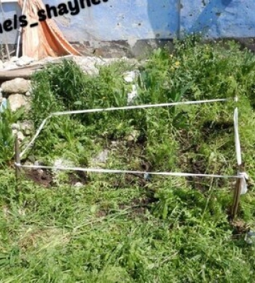 Поліція ексгумувала тіла ще двох місцевих жителів, які загинули під час обстрілу села Благодатне Миколаївської області. ФОТОрепортаж