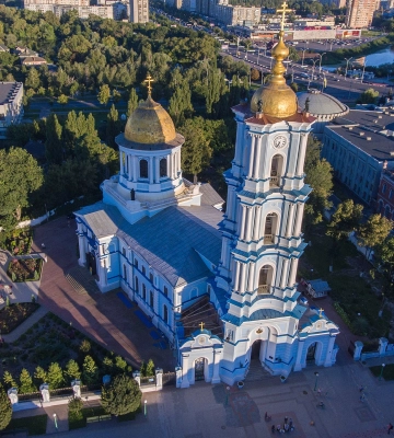 Депутати Сум проголосували за позбавлення УПЦ права користуватися землями громади