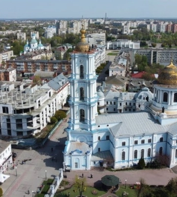Депутати Сум проголосували за позбавлення УПЦ права користуватися землями громади