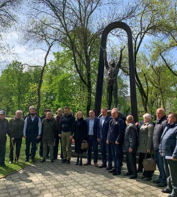 37-ма річниця аварії на ЧАЕС: в Ужгороді вшанували ліквідаторів аварії