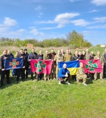 Україна звільнила з полону 44 військових та двох цивільних (ФОТО)