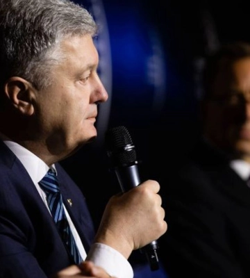 Порошенко про український експорт: Європа має вибрати, що важливіше - гроші чи безпека