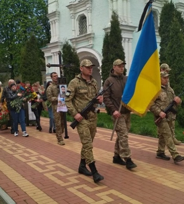 У Сумах попрощалися з воїнами Володимиром Вороною та Олександром Майковським