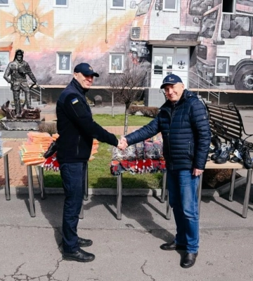 Добровільні пожежні команди Рівненщини отримали термоодяг