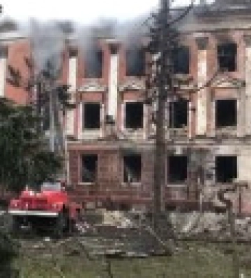 &quot;За все буде відповідальність&quot;: Зеленський показав наслідки удару рф по Миколаєву