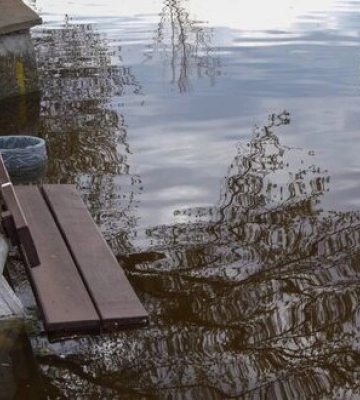 У Києві відновилося зростання рівня води