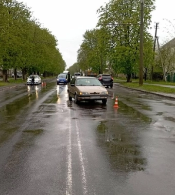 Хлопчик – в лікарні: у Луцьку на переході збили дитину 