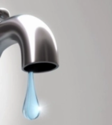 Жителі Вараша крадуть воду з кранів