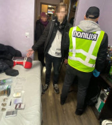 У Києві оперативники викрили торговців наркотиками