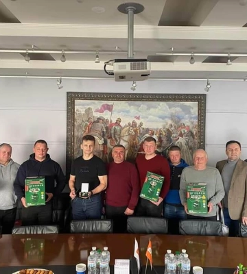 Миколаївська ОВА нагородила енергетиків 5 регіонів за допомогу у відновленні електромереж